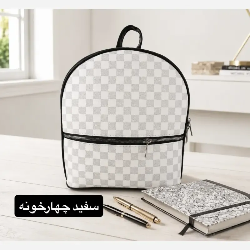 کوله پشتی چرم مصنوعی اسپرت و روزمره ابعاد 30 در 25 سانتیمتر
